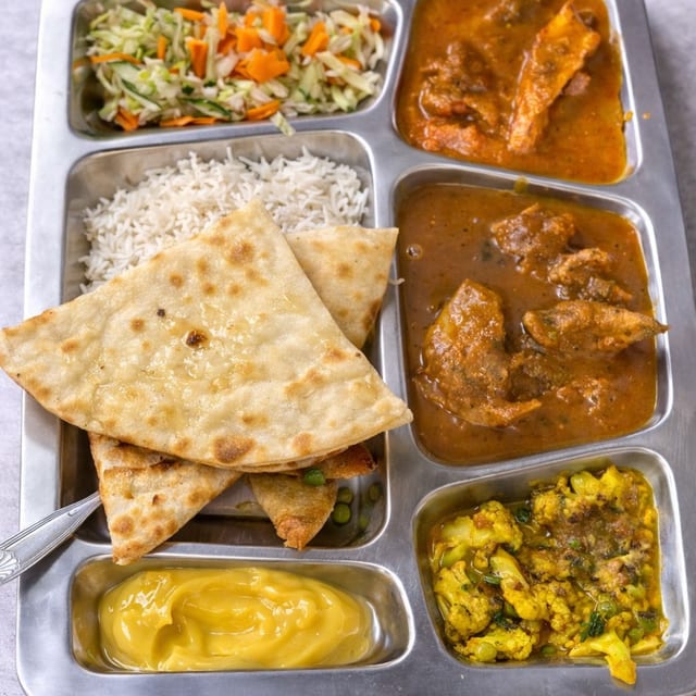 Chicken Thali.